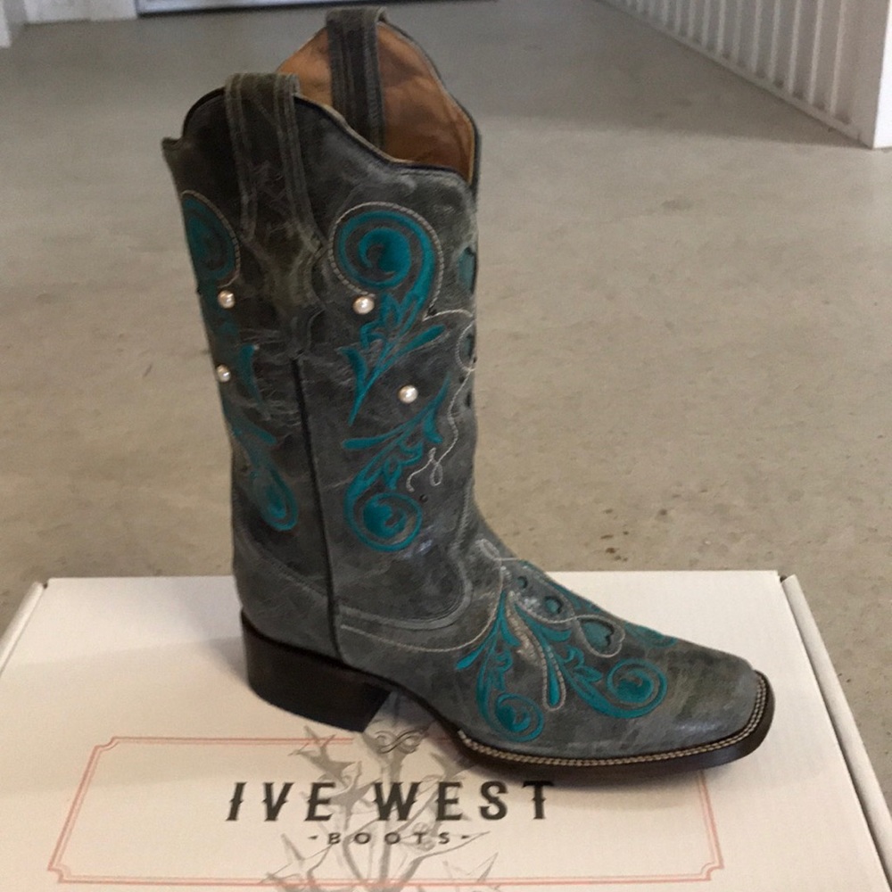 IVE WEST- AMORE Cowgirl boot western fashion - Picture 3 of 6